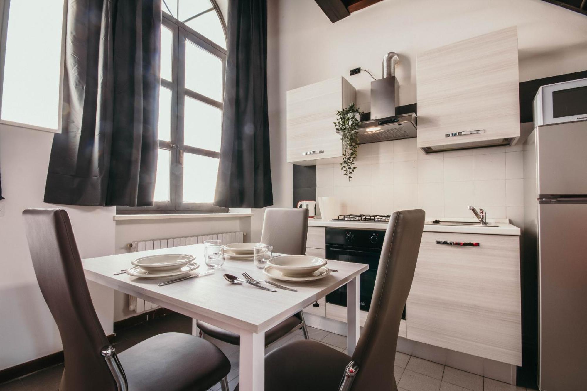 Appartement Bigattera Lofts - Affitti Brevi Italia à Varèse Chambre photo